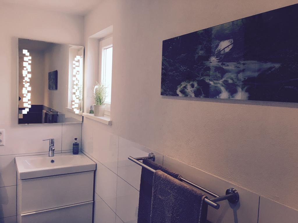 Apartment 19 *